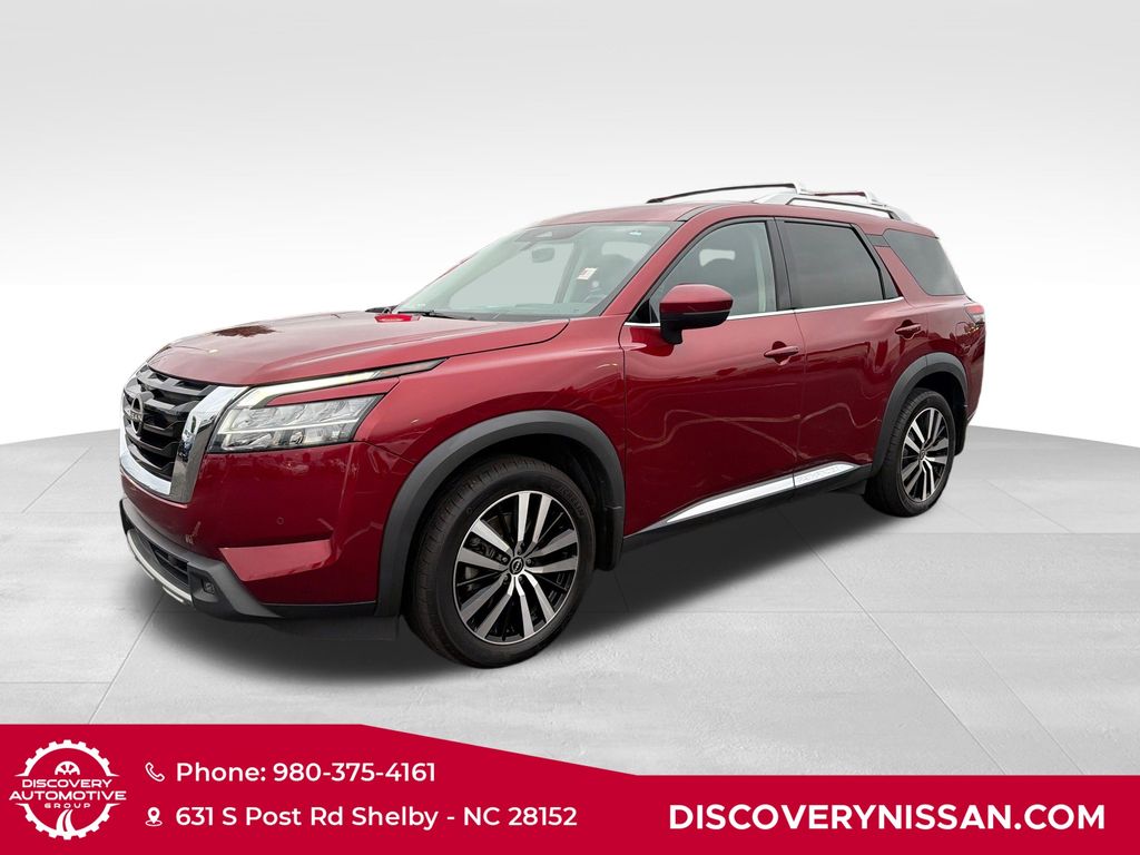 2023 Nissan Pathfinder Platinum