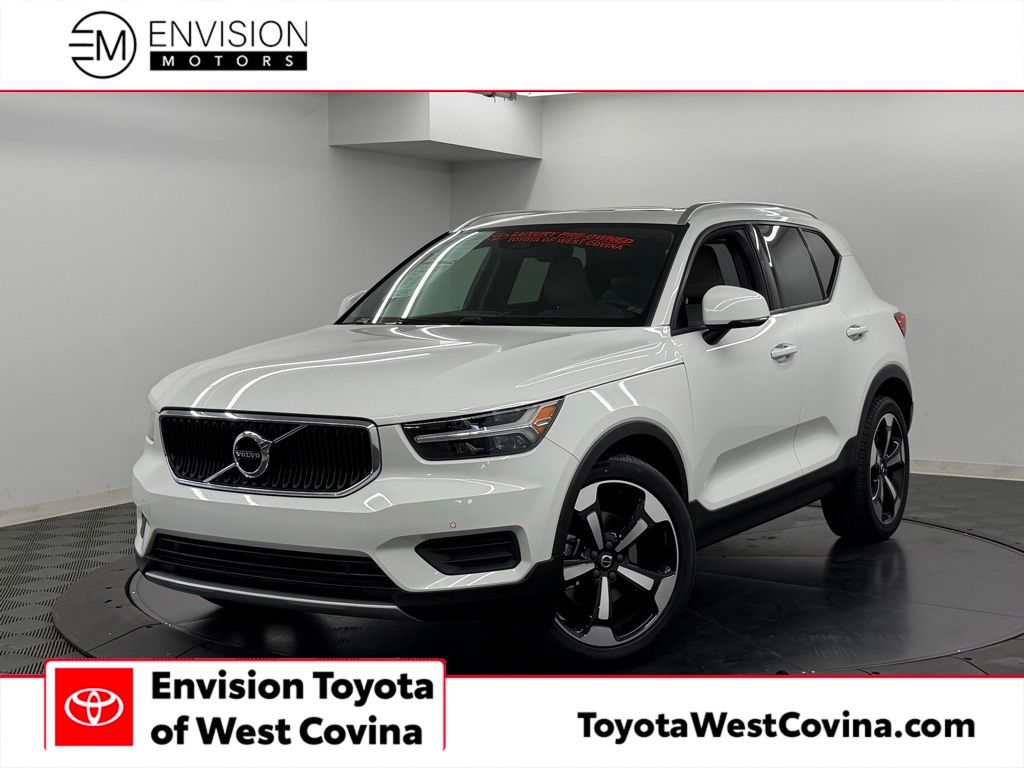 Ice White 2020 Volvo XC40 SUV / Crossover All-Wheel Drive Automatic