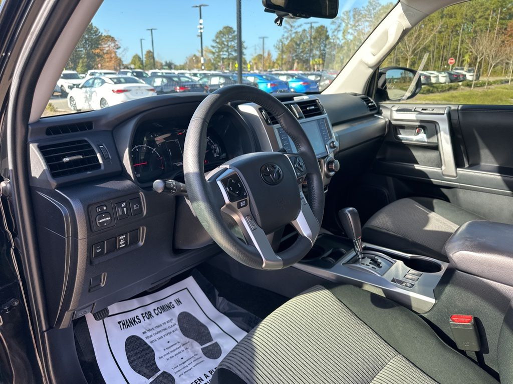 2021 Toyota 4Runner SR5 16