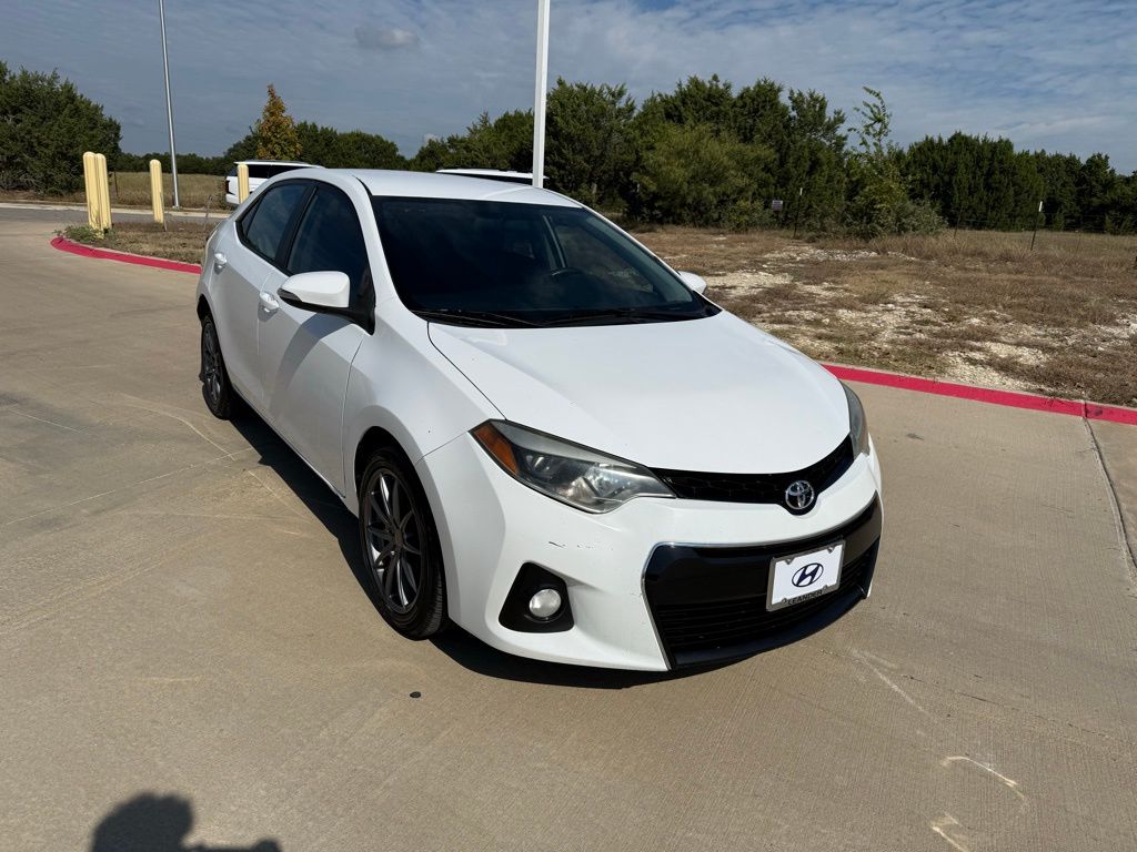 Thumbnail: 2014 Toyota Corolla - 3