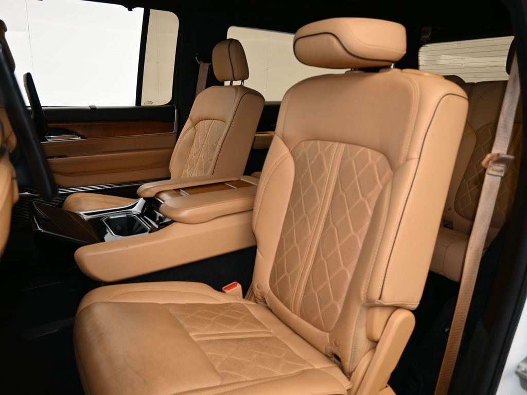 Used 2022 Bright White Clearcoat Jeep Series III image 40