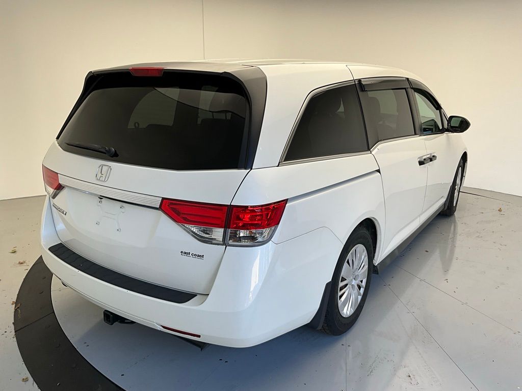 2015 Honda Odyssey LX 3