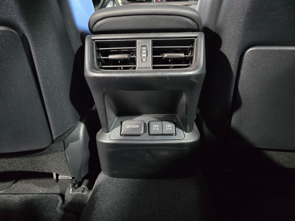 Thumbnail: 2021 Lexus ES - 29