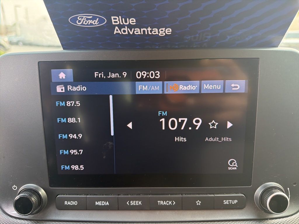 2023 Hyundai Kona SE