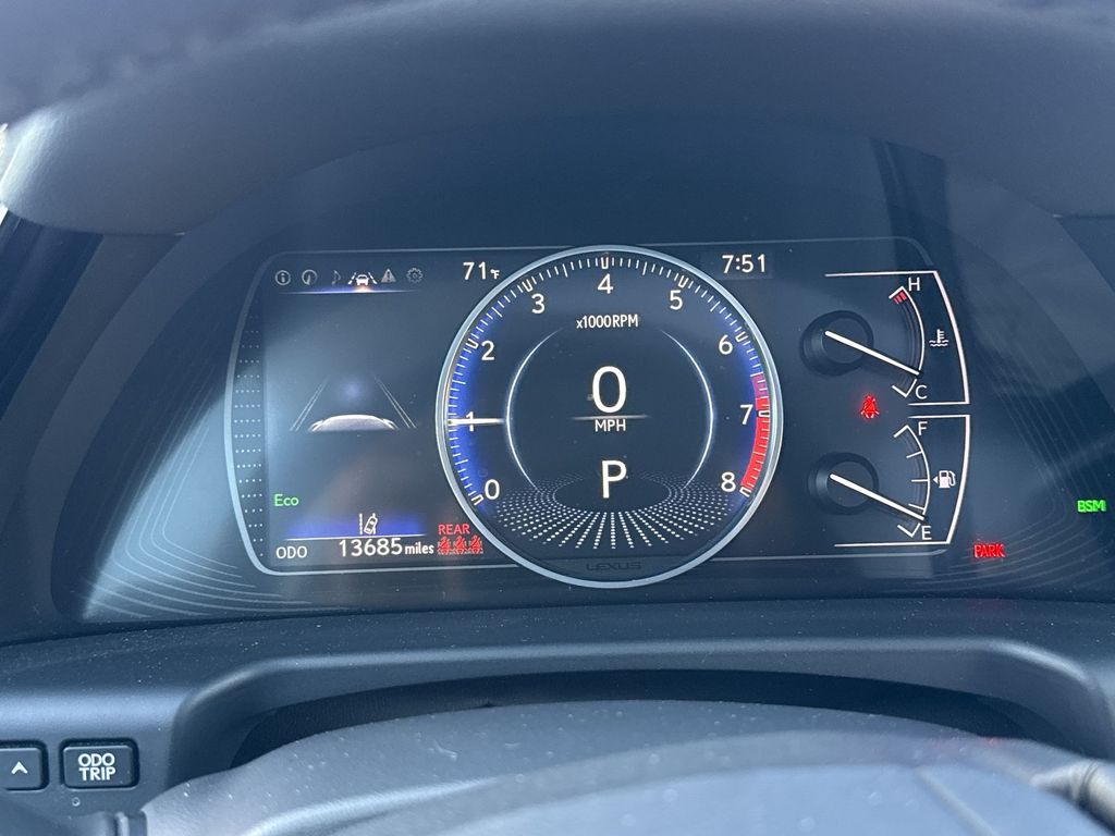 Thumbnail: 2025 Lexus ES - 25