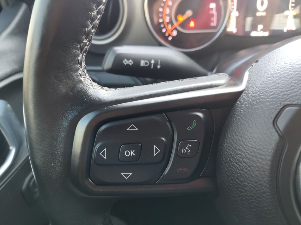 Used Car 2022 Jeep Gladiator  Willys For Sale Under $35,000 In Austin, Texas