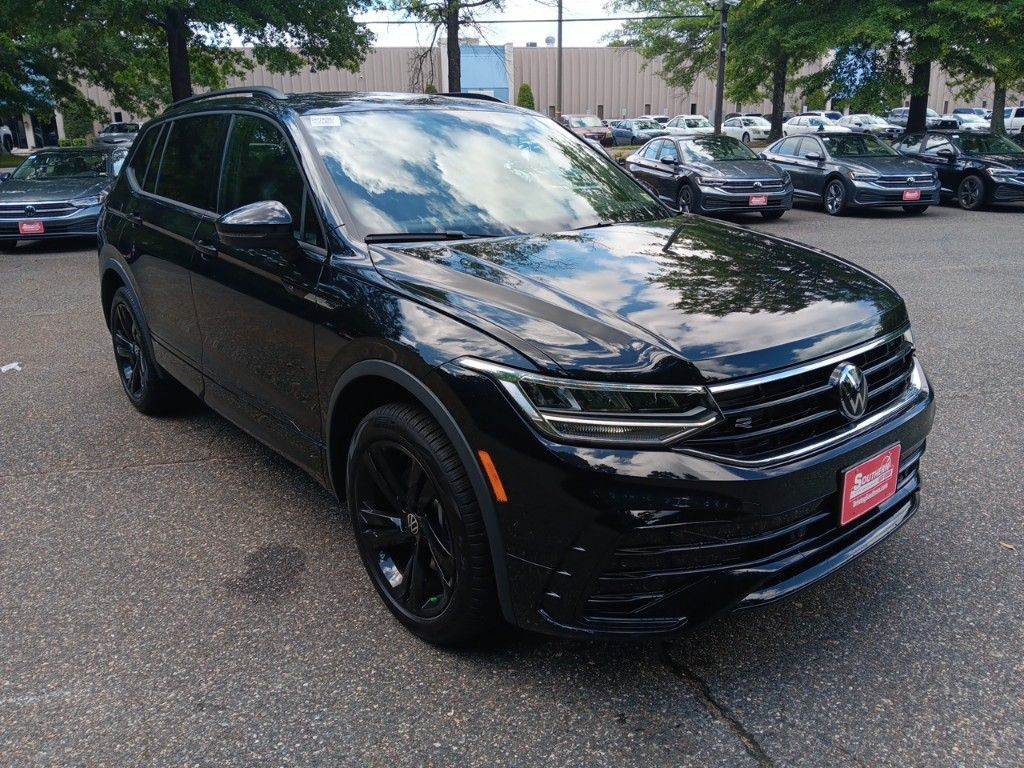 2024 Volkswagen Tiguan 2.0T SE R-Line Black 7