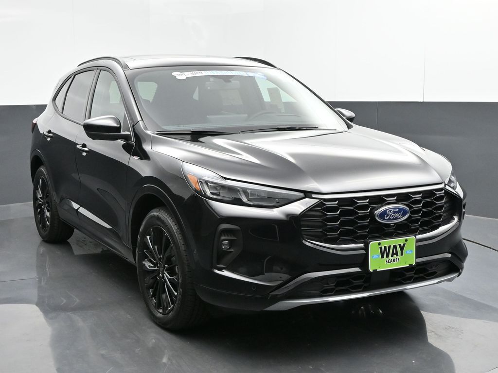 2024 Ford Escape ST-Line Elite