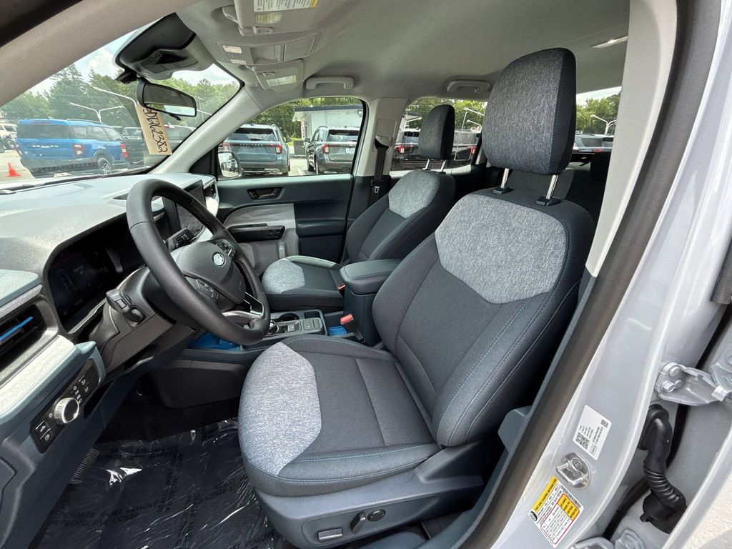 New 2026 Space White Metallic Ford XLT image 13