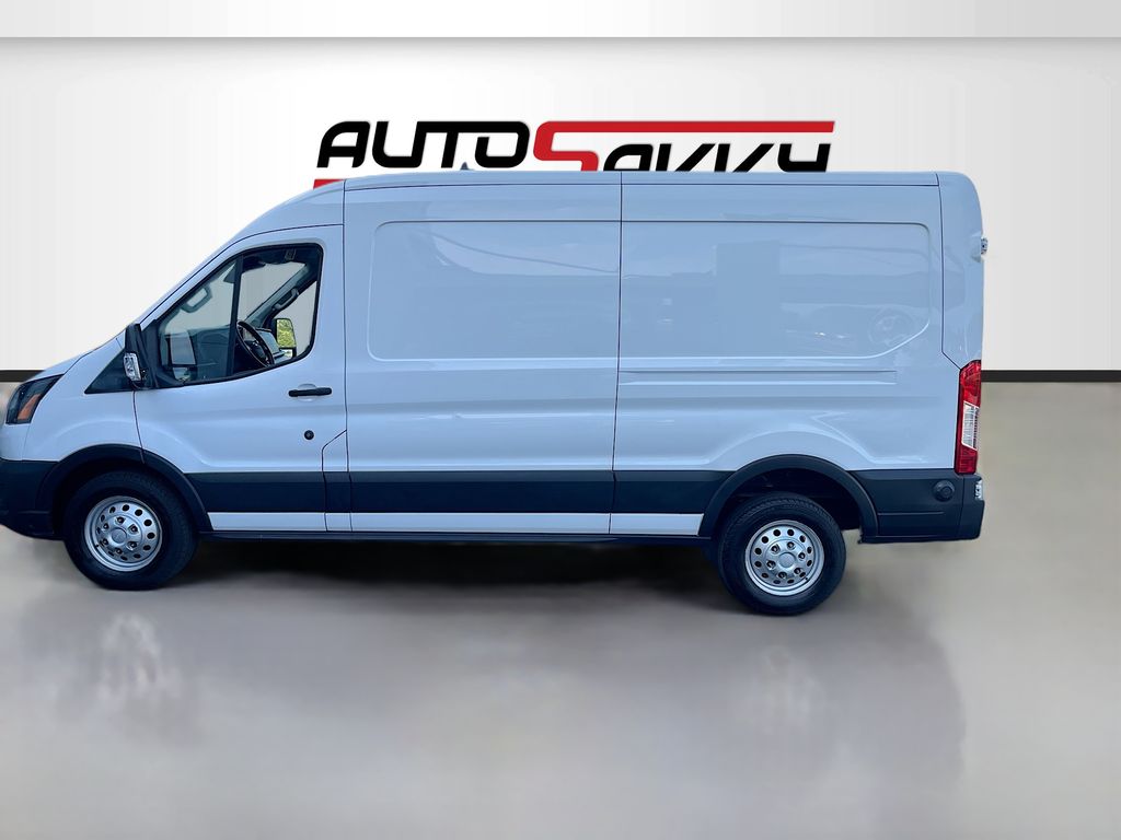 Used 2024 White Ford Base image 4