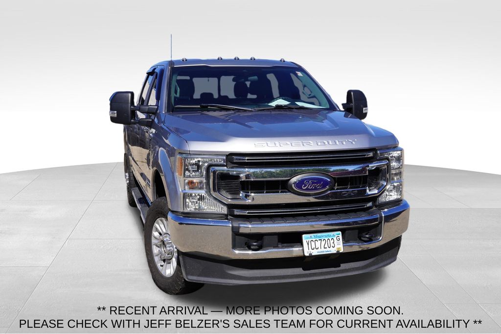 Iconic Silver Metallic 2022 Ford F-350 Super Duty Pickup Truck Four-Wheel Drive Automatic