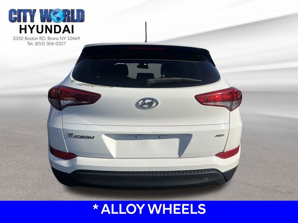 2017 Hyundai Tucson SE 4