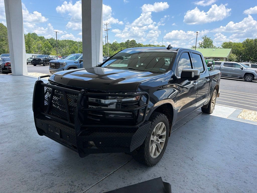 2019 Chevrolet Silverado 1500 LTZ Crew Cab 4WD
