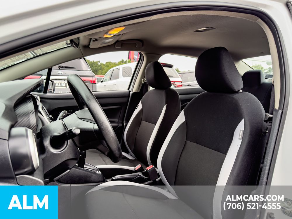 Used 2025 White Nissan 1.6 S image 9