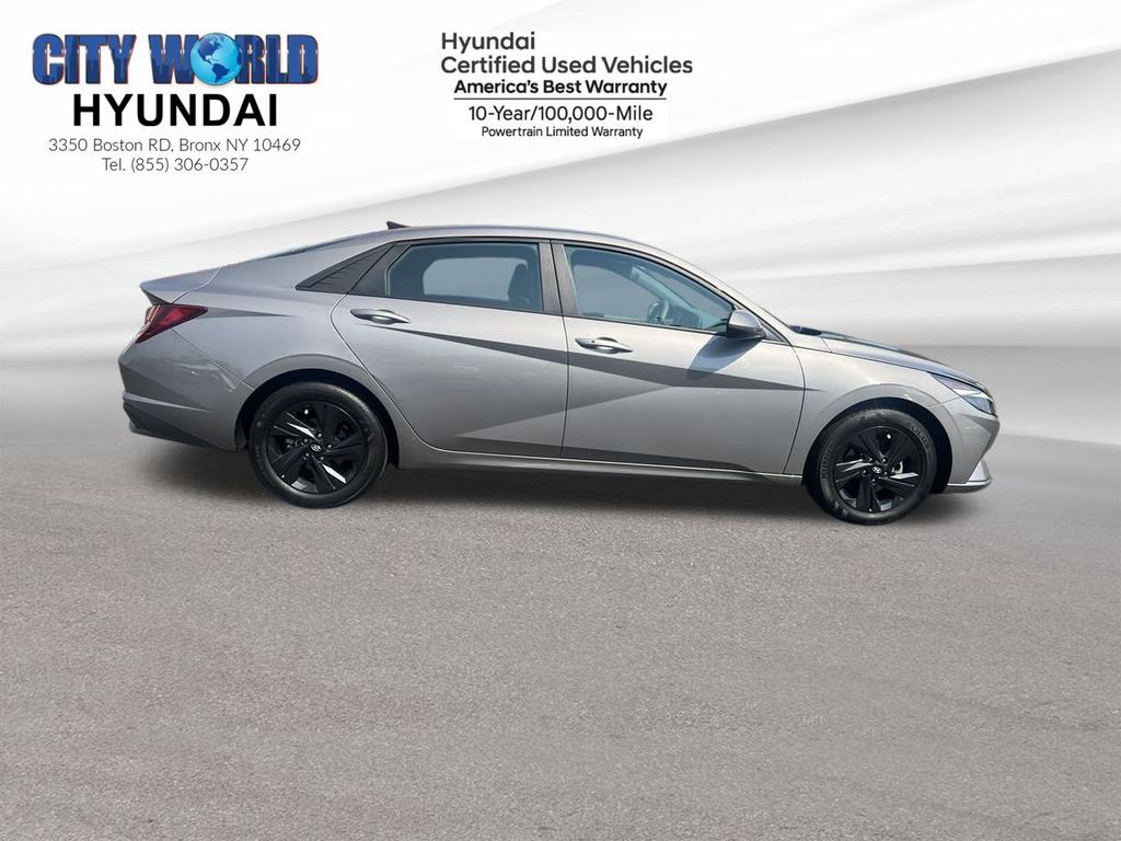 2021 Hyundai Elantra SEL 7