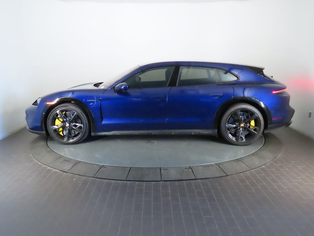 Thumbnail: 2023 Porsche Taycan - 2