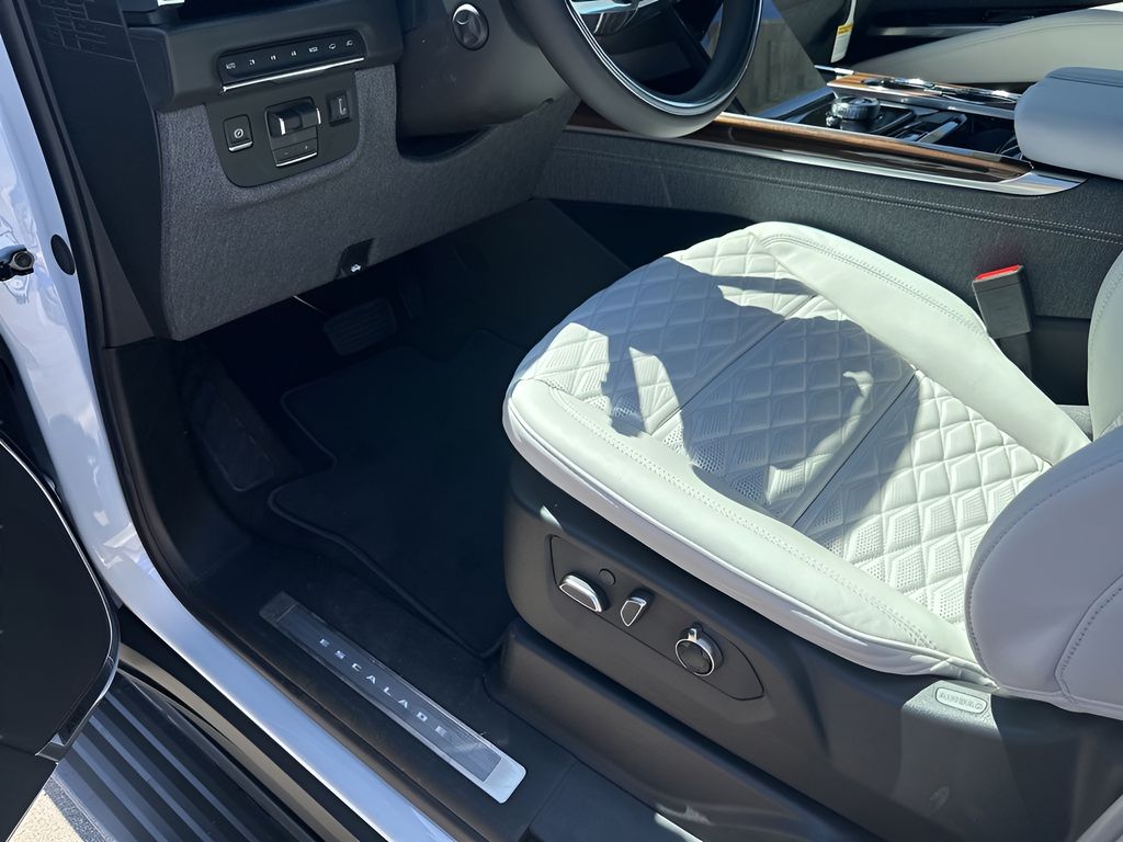 New 2026 White Cadillac Platinum Edition image 26