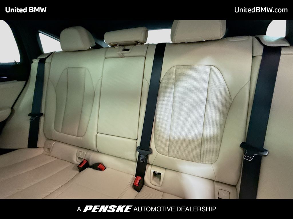 Thumbnail: 2025 BMW X4 - 13