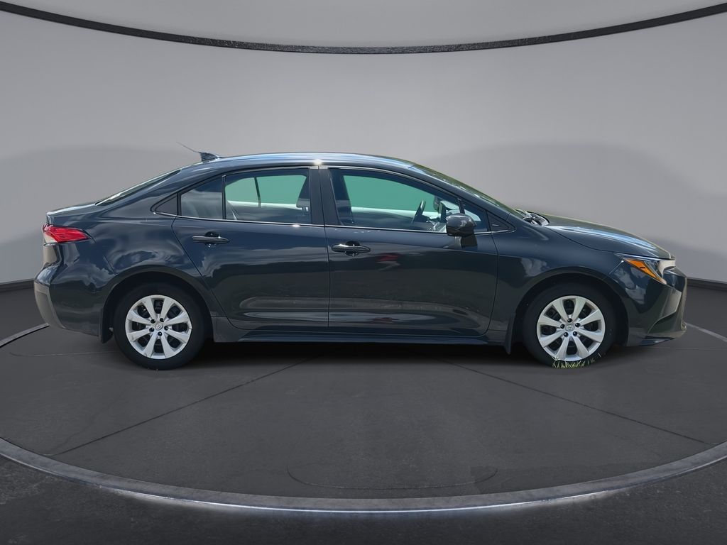 Thumbnail: 2024 Toyota Corolla - 9
