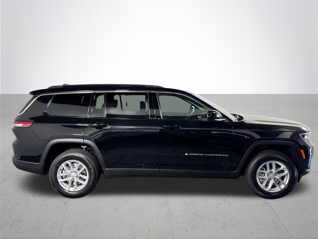 Grand Cherokee L Laredo X
