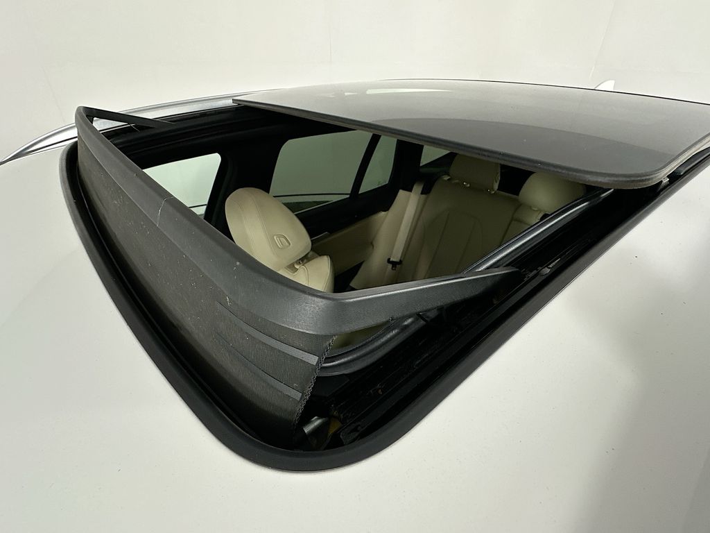 Thumbnail: 2019 BMW X3 - 21