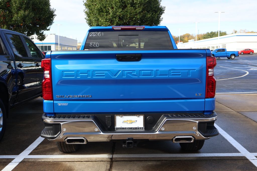 Thumbnail: 2026 Chevrolet Silverado 1500 - 7