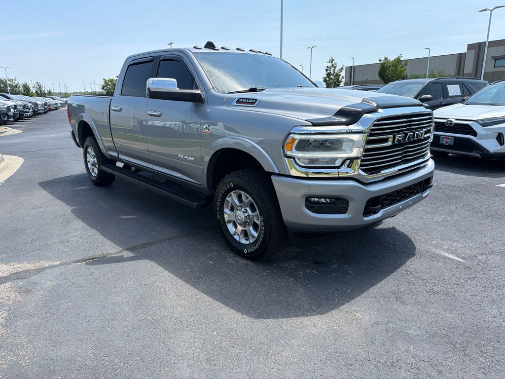 2022 RAM 3500 Laramie Crew Cab 4WD