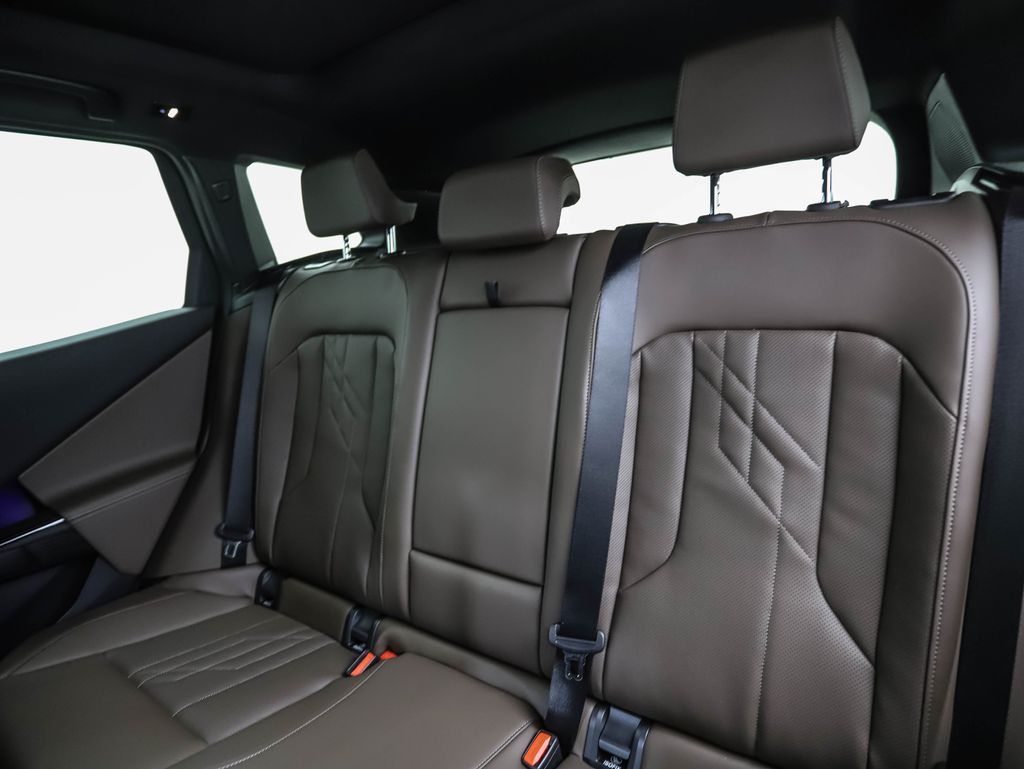 Thumbnail: 2026 BMW X3 - 23