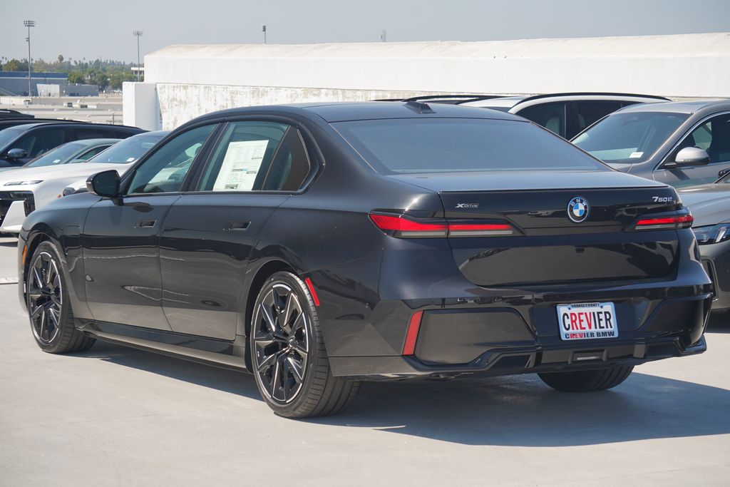 Thumbnail: 2026 BMW 7 Series - 8