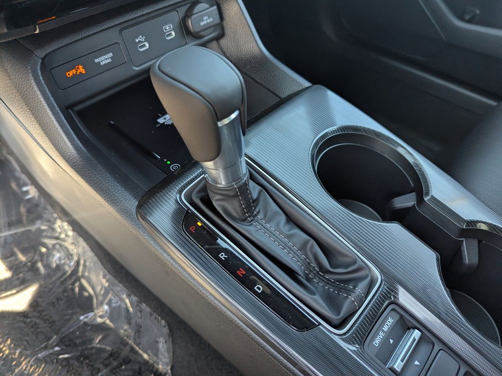 new 2026 Honda Civic Hybrid car, priced at $30,034