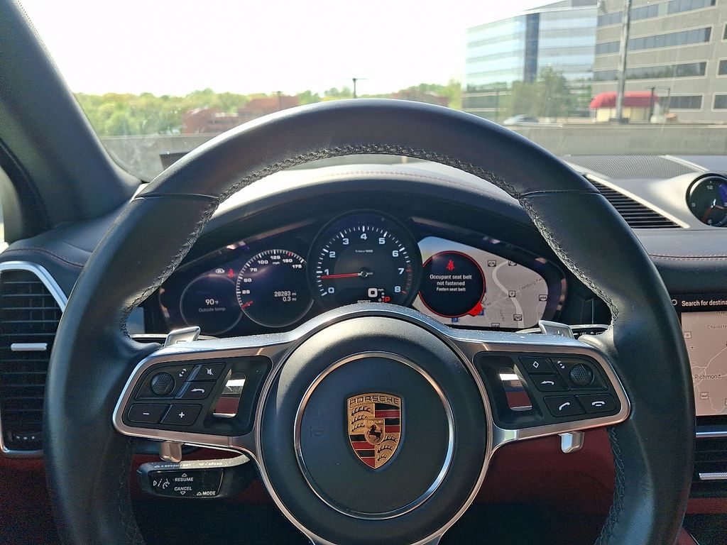 Thumbnail: 2023 Porsche Cayenne - 23