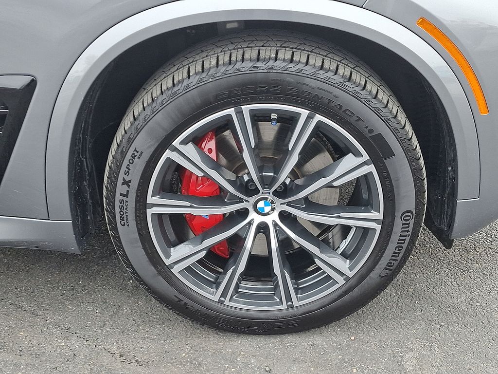 Thumbnail: 2026 BMW X5 - 8