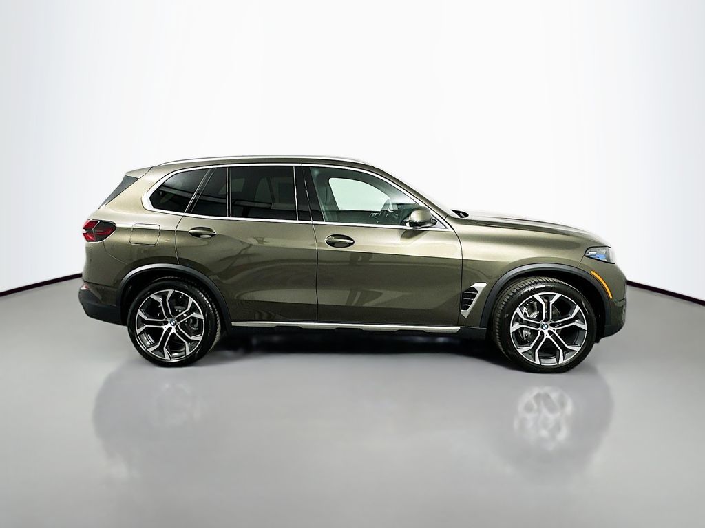 Thumbnail: 2026 BMW X5 - 4
