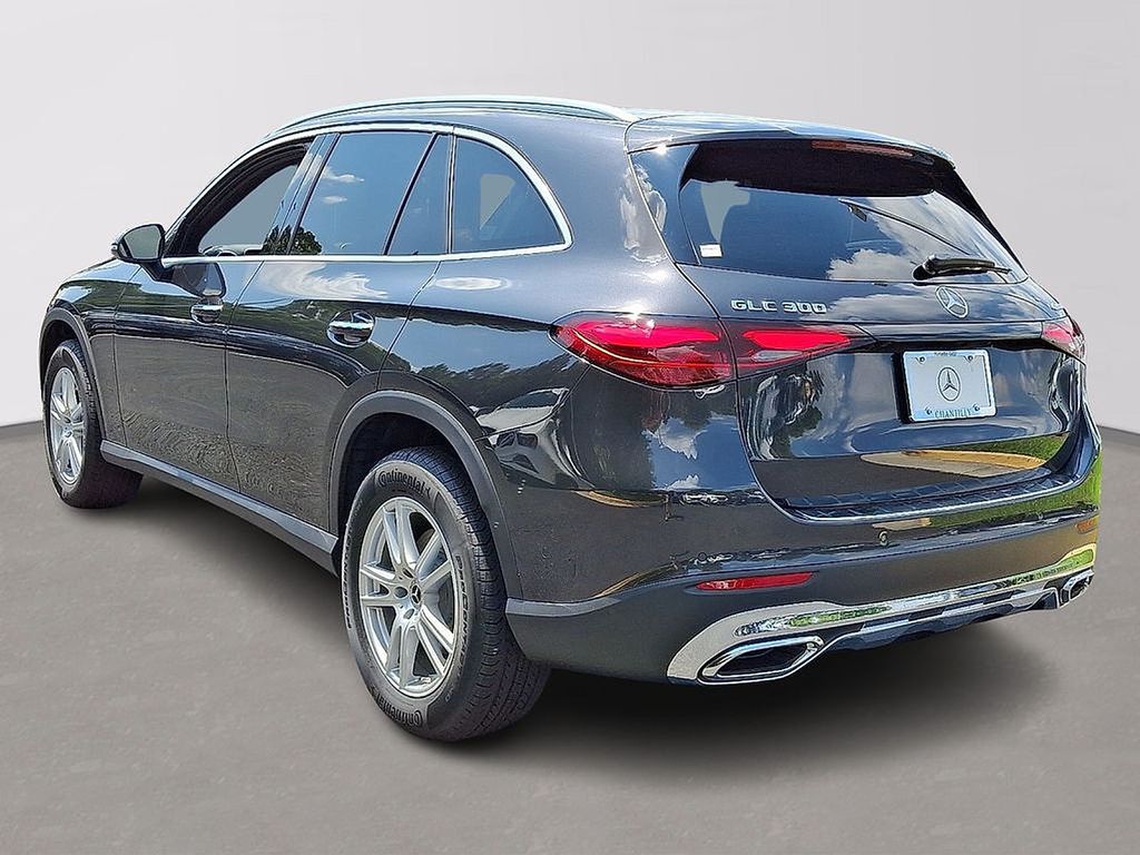 Thumbnail: 2025 Mercedes-Benz GLC - 4