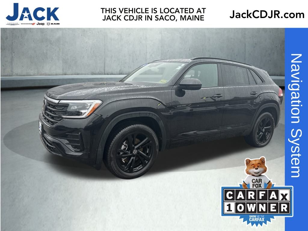 2025 Volkswagen Atlas Cross Sport SEL R-LINE's photo