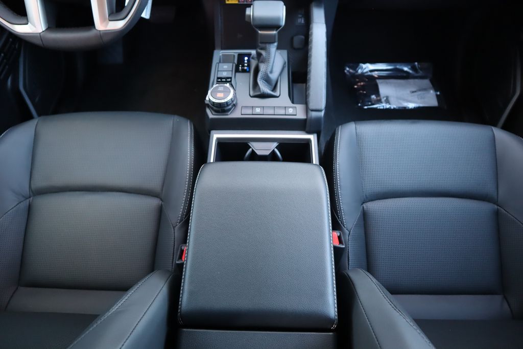 Thumbnail: 2026 Toyota 4Runner - 16