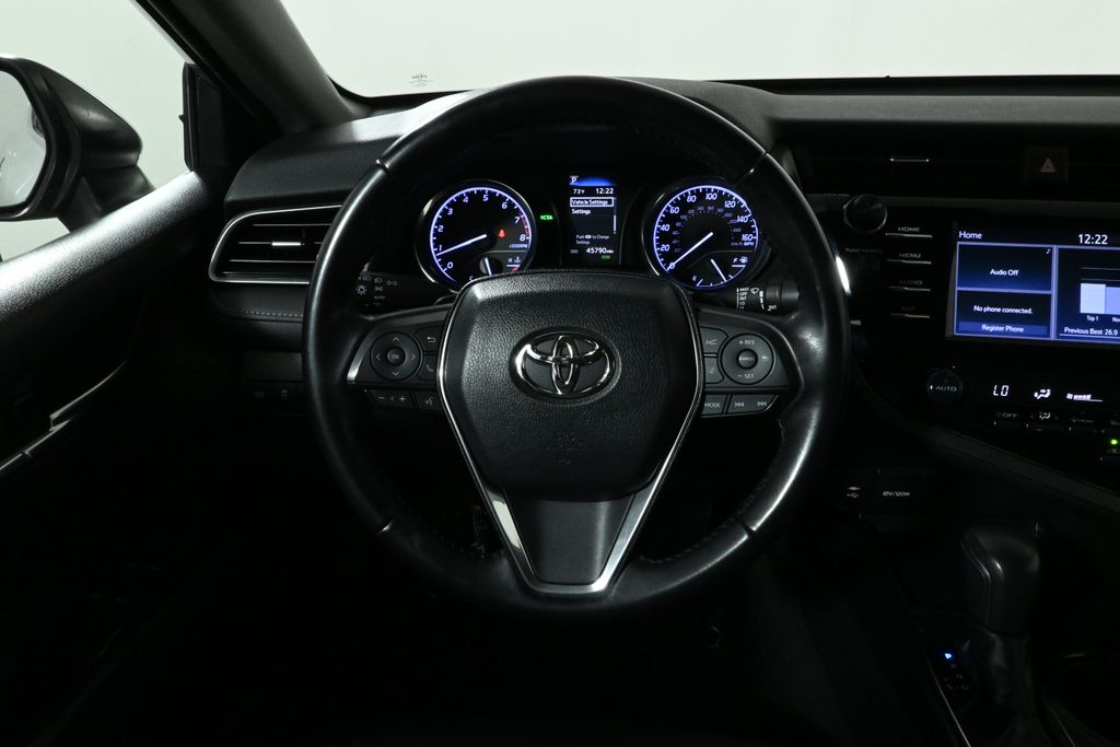 Thumbnail: 2019 Toyota Camry - 19