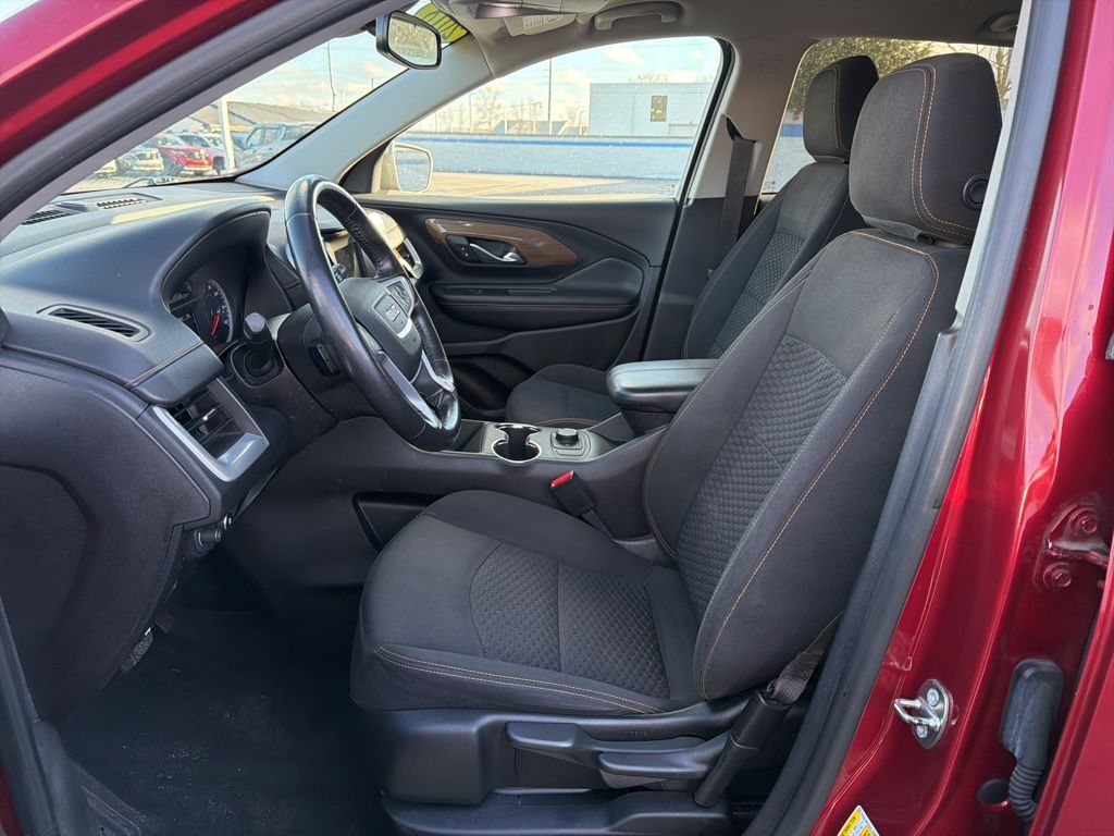 Thumbnail: 2018 GMC Terrain - 17