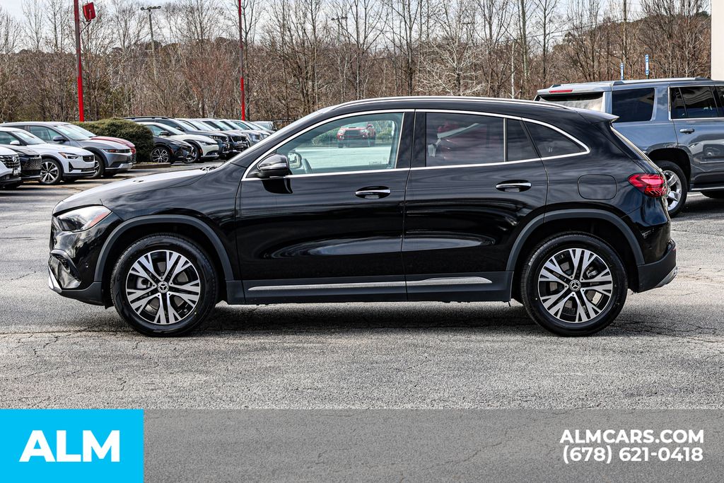 Used 2025 Black Mercedes-Benz GLA 250 image 9