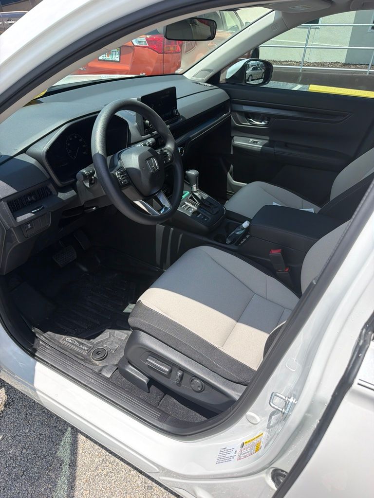 used 2025 Honda CR-V car, priced at $31,491