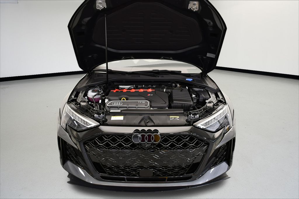 Thumbnail: 2025 Audi RS 3 - 11