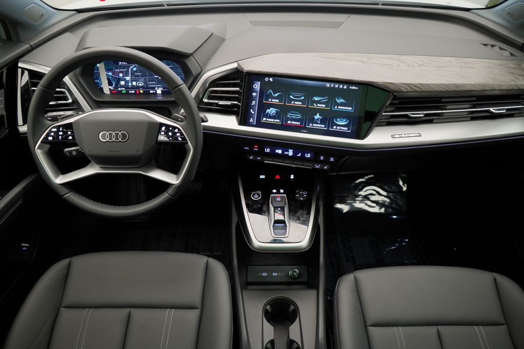 2024 Audi Q4 e-tron  11