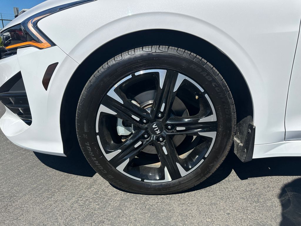 2021 Kia K5 GT-Line
