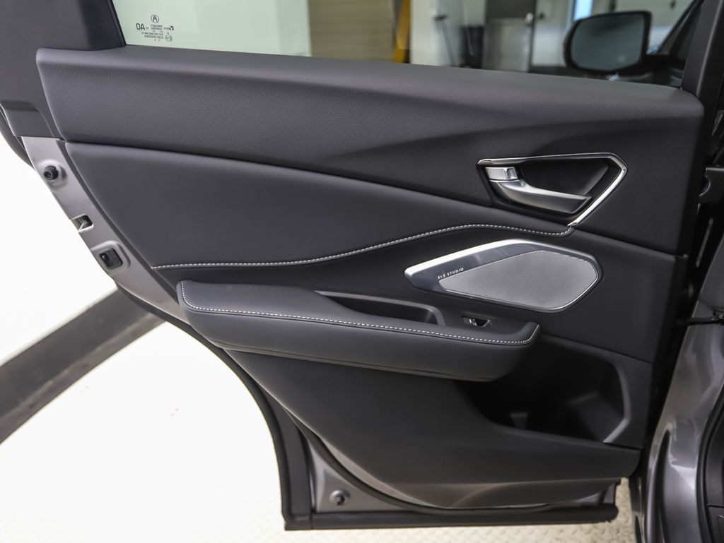 Thumbnail: 2025 Acura RDX - 19