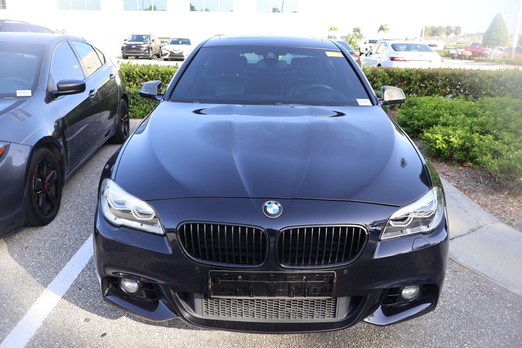 Thumbnail: 2014 BMW 5 Series - 5
