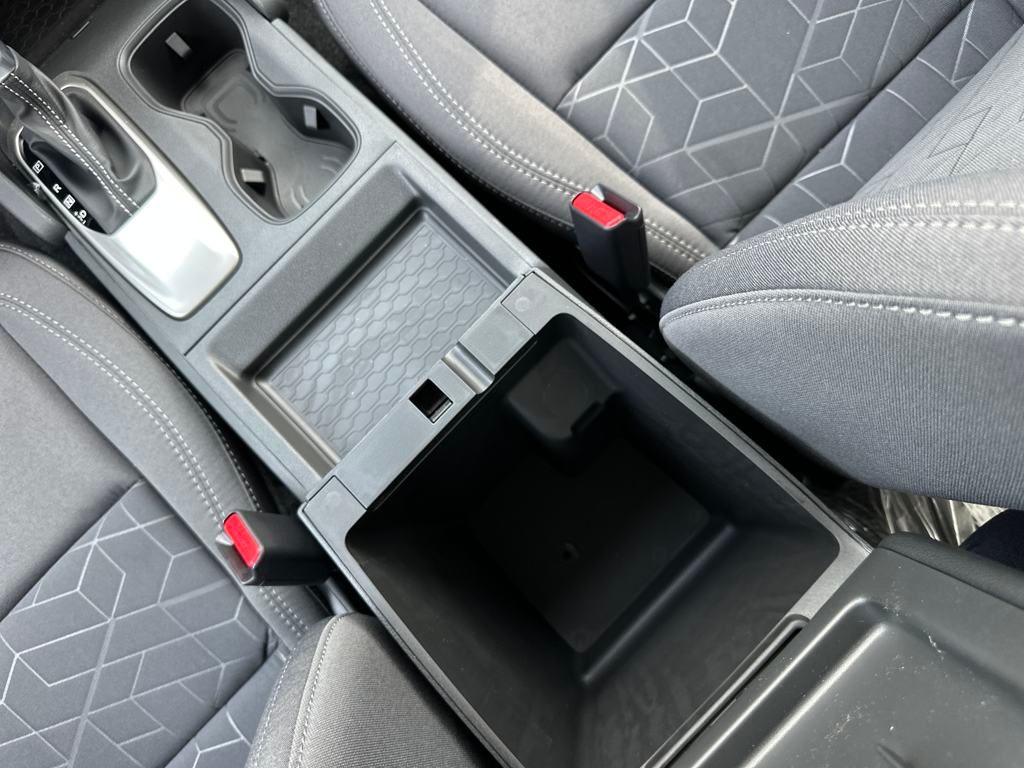 2025 Nissan Frontier SV photo