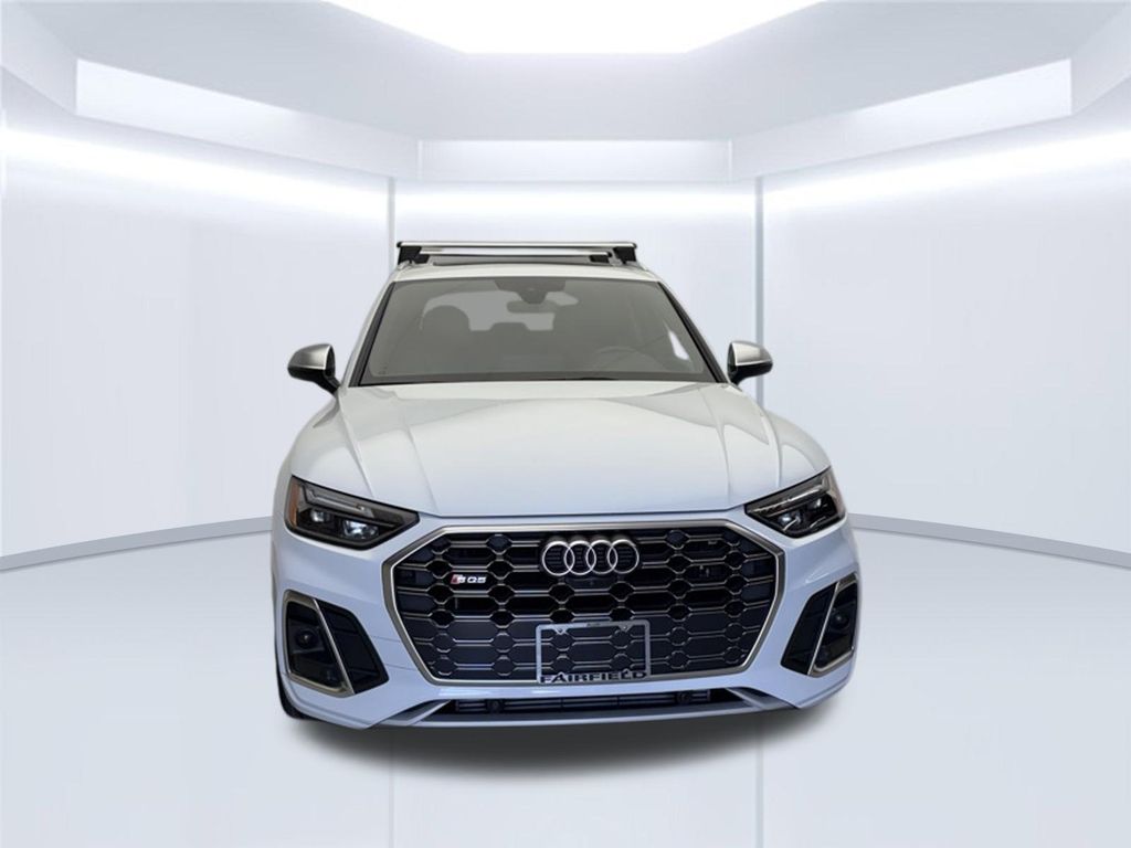 Thumbnail: 2023 Audi SQ5 - 9