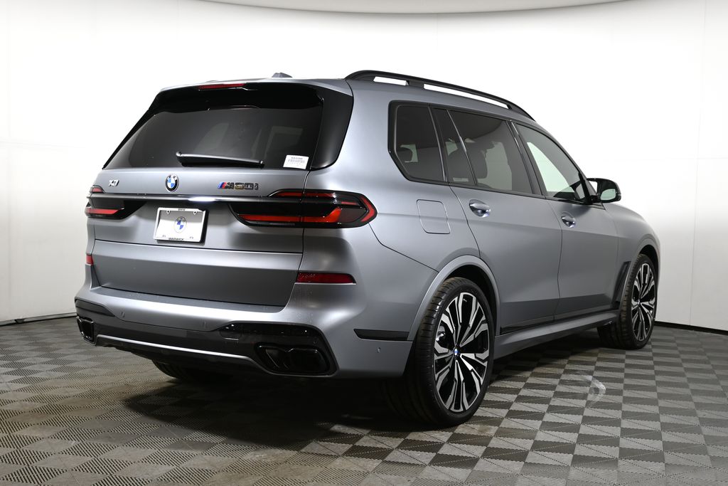 Thumbnail: 2026 BMW X7 - 7
