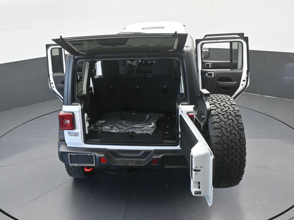 New 2026 Bright White Clearcoat Jeep Rubicon image 67