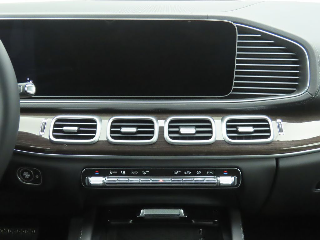 Thumbnail: 2025 Mercedes-Benz GLS - 14